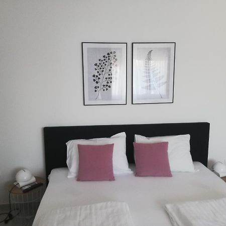 Apartment Susanj Karlobag Esterno foto