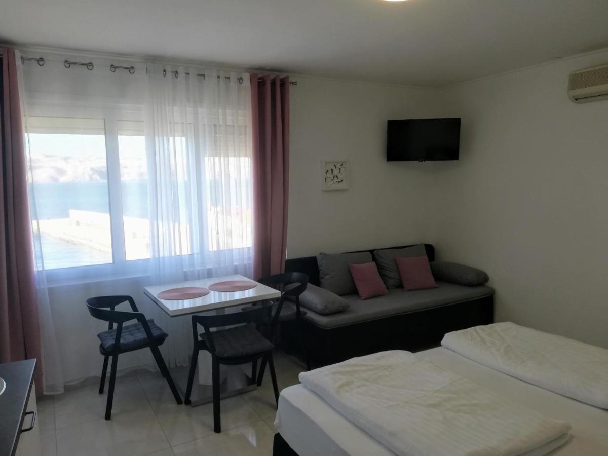 Apartment Susanj Karlobag Esterno foto