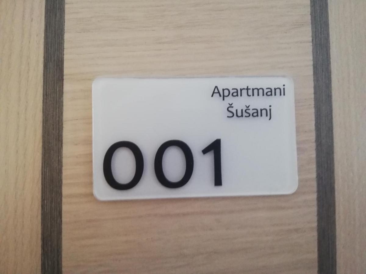 Apartment Susanj Karlobag Esterno foto